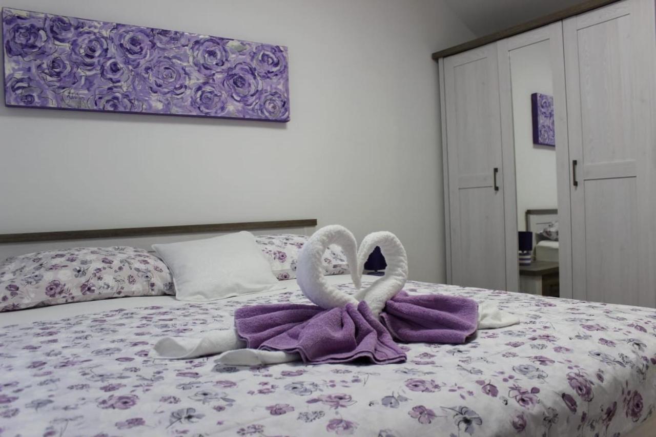 Holiday Home Ela Dračevica Eksteriør bilde
